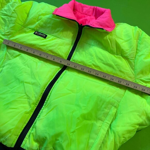 Small 80s Columbia Hot Pink Fluorescent Reversible Down Filled Coat Jacket - Picture 5 of 6